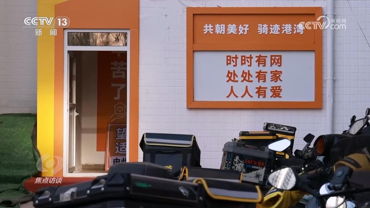eB61Pi09ptMiyBii.jpg