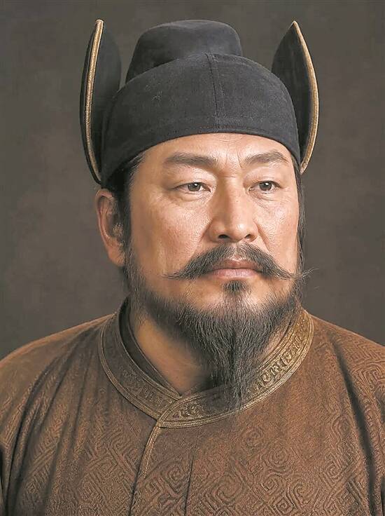 E8jejuIPCuNnPJxf.jpg